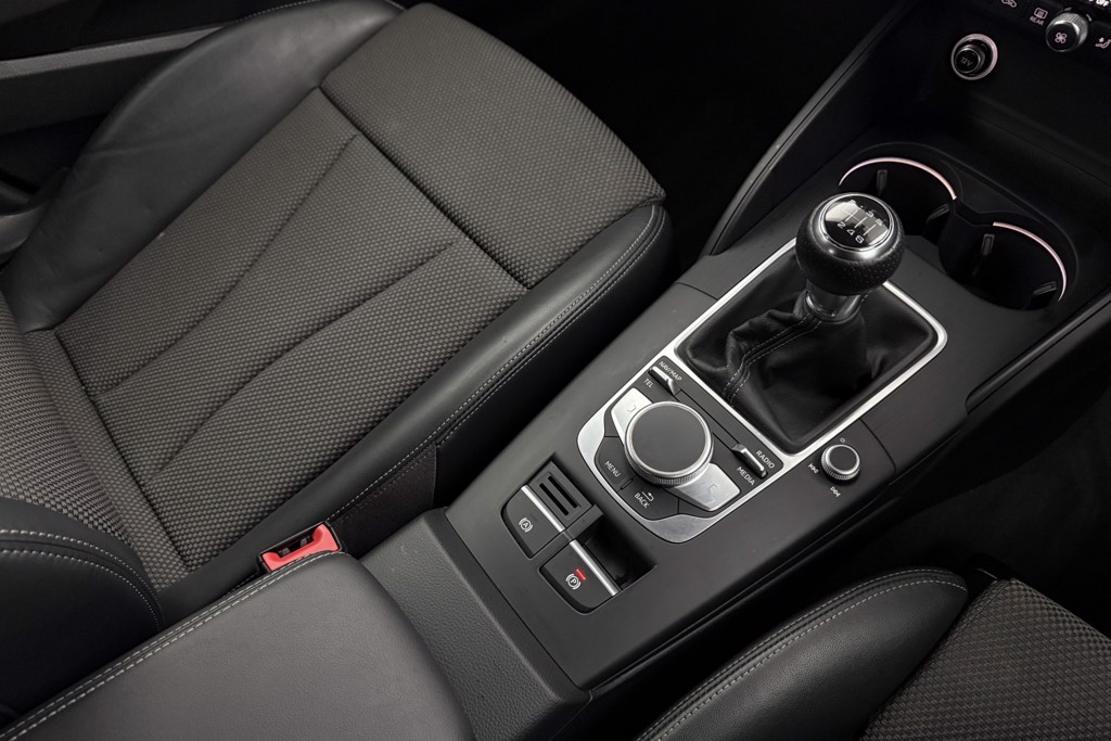 Audi A3 S Line Manual Petrol Hatchback - Stock Number (1545289) - 14th supplementary image