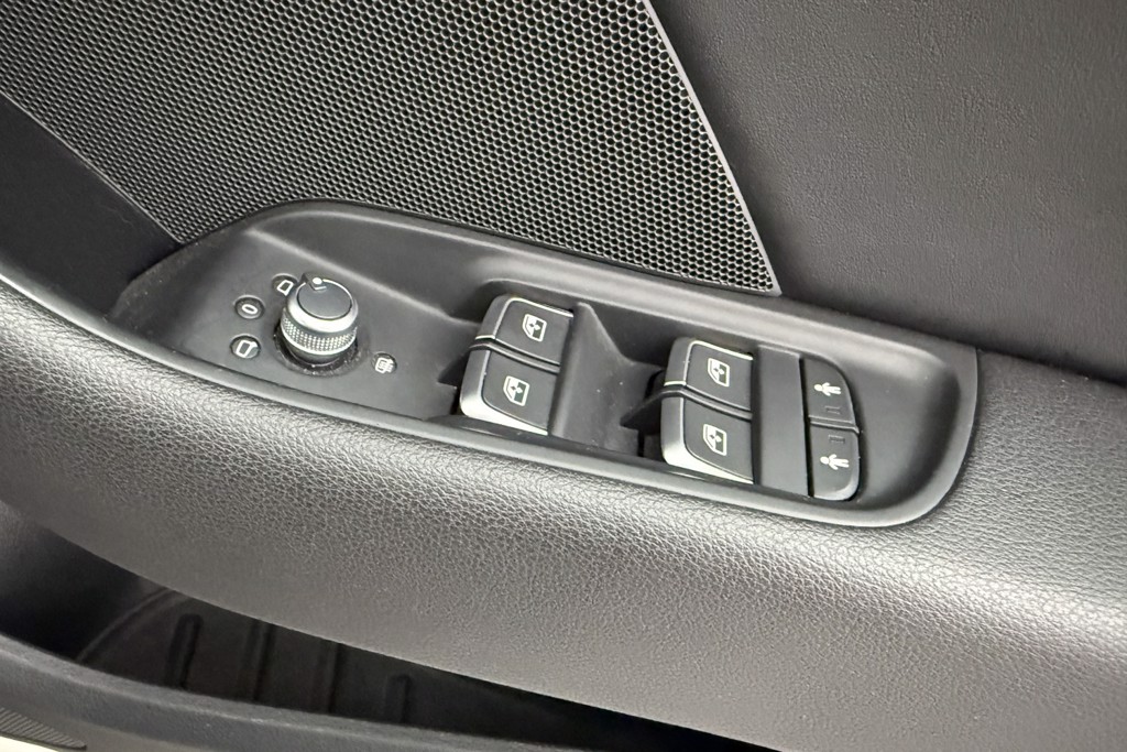 Audi A3 S Line Manual Petrol Hatchback - Stock Number (1545289) - 19th supplementary image