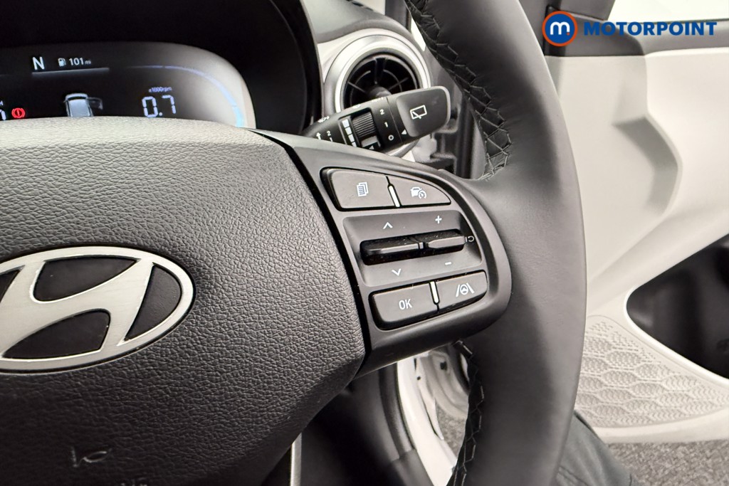 Hyundai I10 Premium Automatic Petrol Hatchback - Stock Number (1545439) - 13th supplementary image