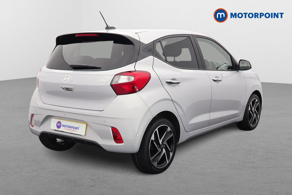 Hyundai I10 Premium Automatic Petrol Hatchback - Stock Number (1545439) - Drivers side rear corner