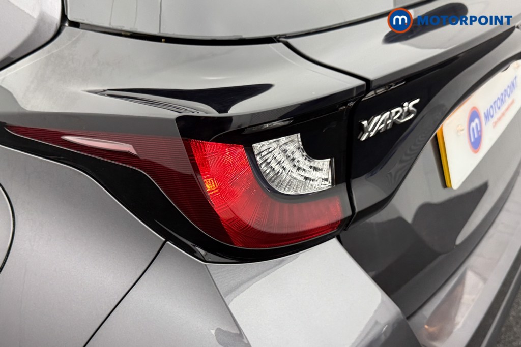 Toyota Yaris Icon Automatic Petrol-Electric Hybrid Hatchback - Stock Number (1546202) - 20th supplementary image