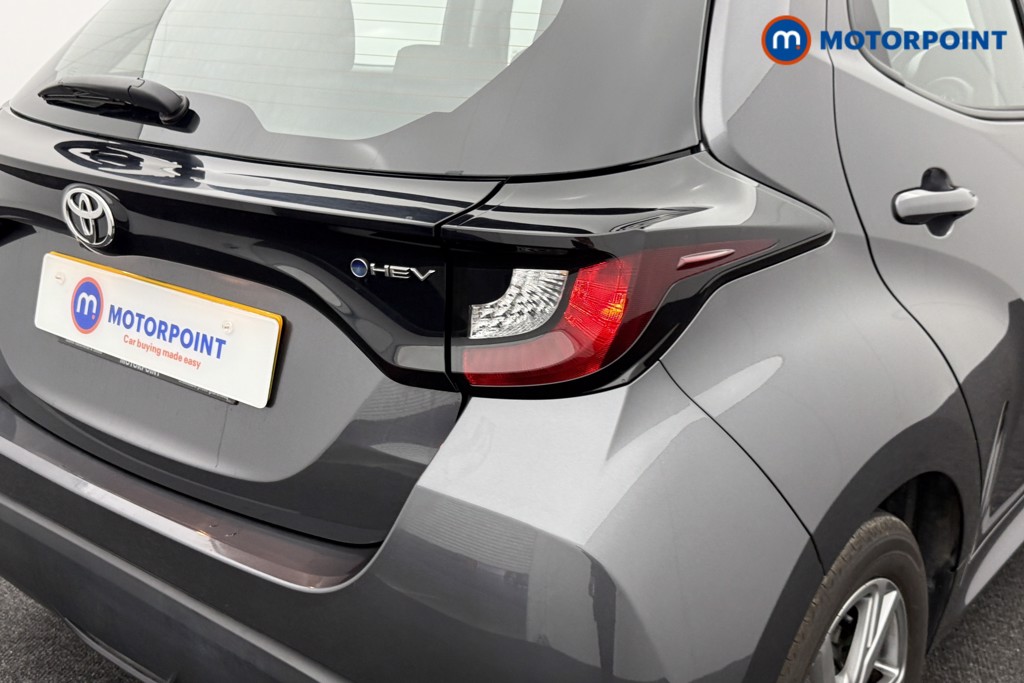 Toyota Yaris Icon Automatic Petrol-Electric Hybrid Hatchback - Stock Number (1546202) - 21st supplementary image