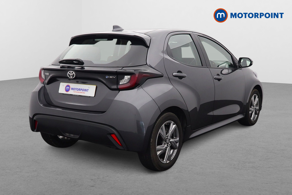 Toyota Yaris Icon Automatic Petrol-Electric Hybrid Hatchback - Stock Number (1546202) - Drivers side rear corner