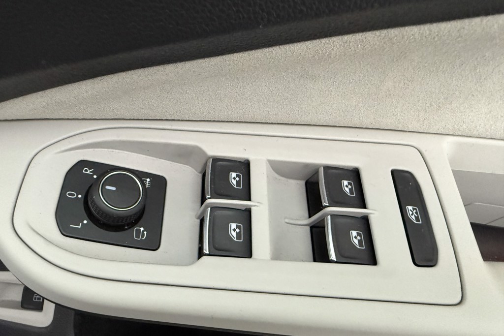 Volkswagen Golf Style Automatic Petrol Plug-In Hybrid Hatchback - Stock Number (1546659) - 15th supplementary image
