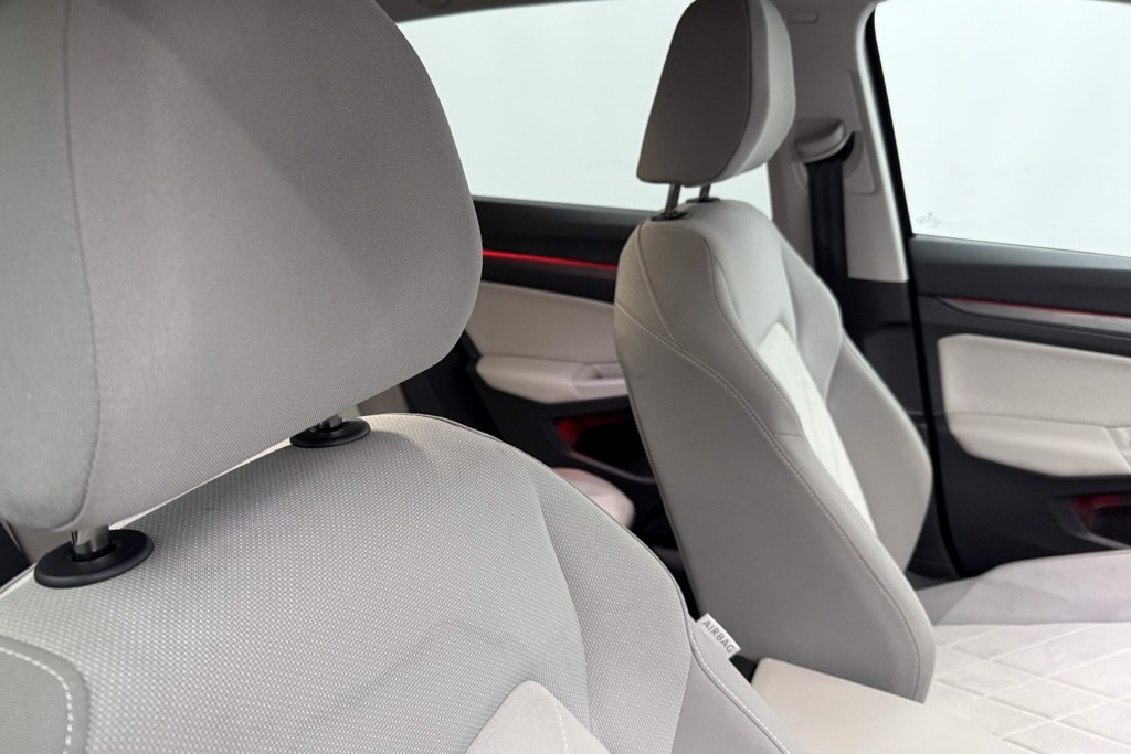 Volkswagen Golf Style Automatic Petrol Plug-In Hybrid Hatchback - Stock Number (1546659) - 16th supplementary image