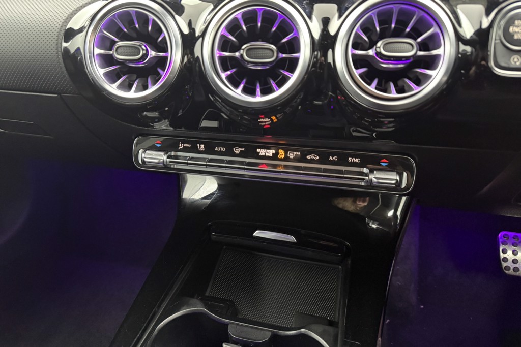 Mercedes-Benz CLA Amg Line Automatic Petrol Coupe - Stock Number (1546821) - 16th supplementary image