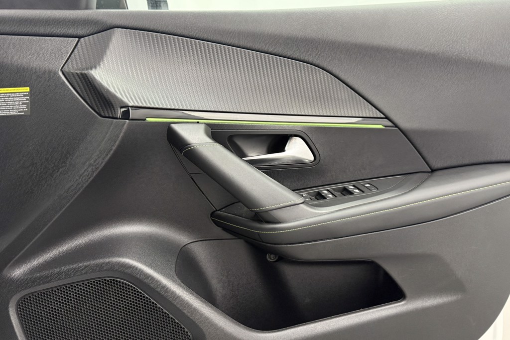 Peugeot 2008 Gt Premium Automatic Petrol SUV - Stock Number (1546834) - 17th supplementary image