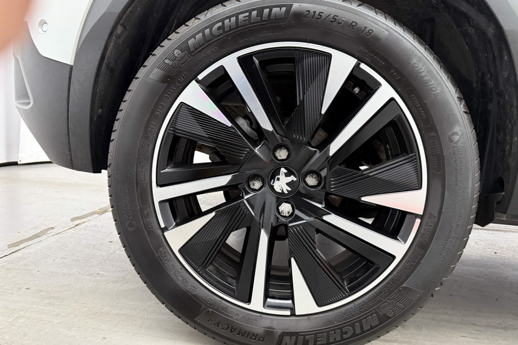 Peugeot 2008 Gt Premium Automatic Petrol SUV - Stock Number (1546834) - 32nd supplementary image