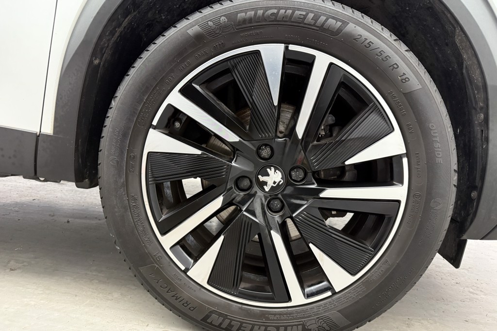 Peugeot 2008 Gt Premium Automatic Petrol SUV - Stock Number (1546834) - 33rd supplementary image