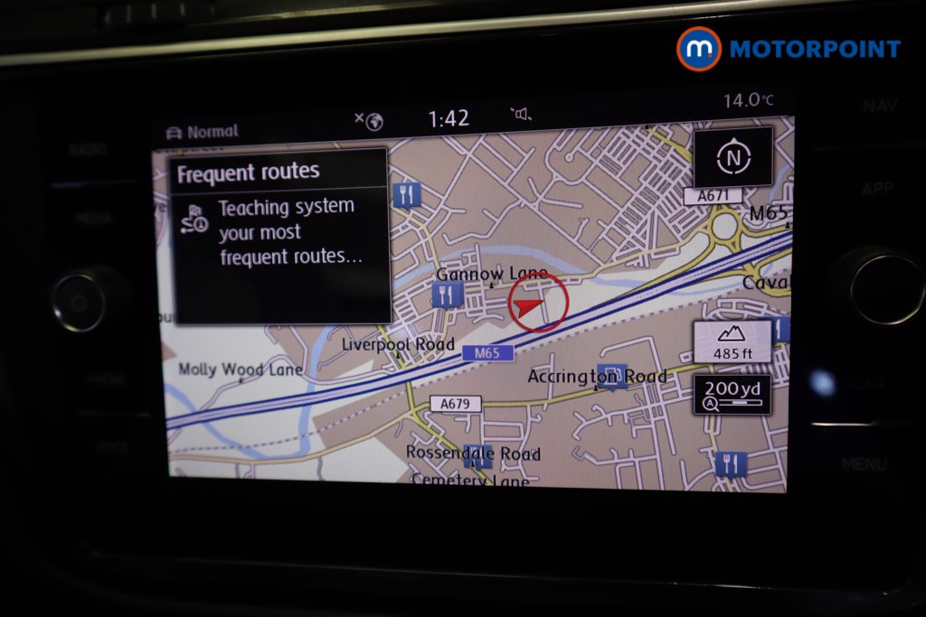 Volkswagen Tiguan SEL Automatic Petrol SUV - Stock Number (1546845) - 2nd supplementary image