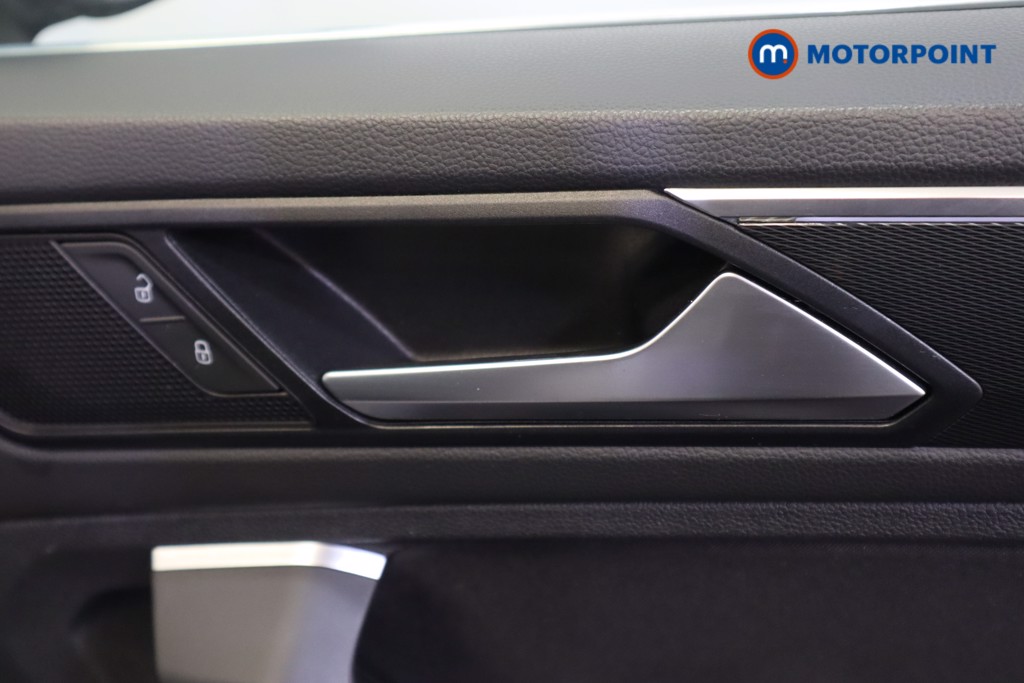 Volkswagen Tiguan SEL Automatic Petrol SUV - Stock Number (1546845) - 8th supplementary image