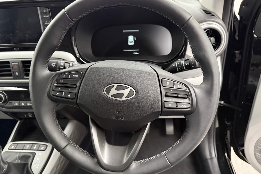 Hyundai I10 Premium Automatic Petrol Hatchback - Stock Number (1546887) - 2nd supplementary image