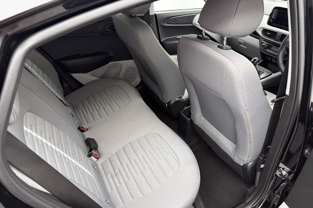 Hyundai I10 Premium Automatic Petrol Hatchback - Stock Number (1546887) - 18th supplementary image