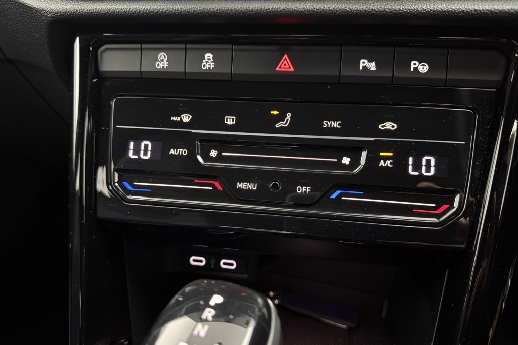 Volkswagen T-Roc R Automatic Petrol SUV - Stock Number (1546895) - 15th supplementary image