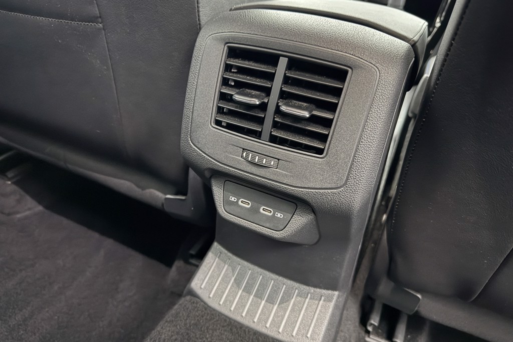 Volkswagen T-Roc R Automatic Petrol SUV - Stock Number (1546895) - 24th supplementary image