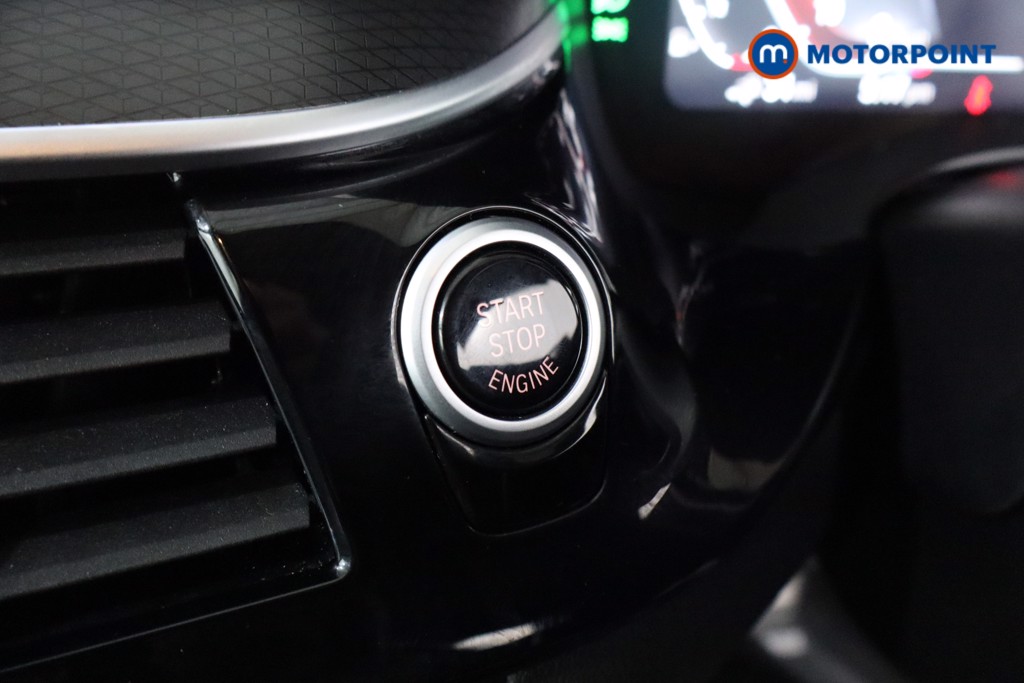 BMW 5 Series M Sport Automatic Petrol Plug-In Hybrid Estate - Stock Number (1546979) - 15th supplementary image