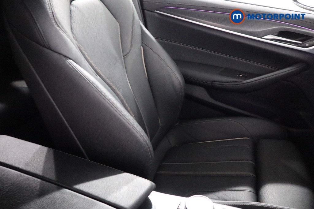 BMW 5 Series M Sport Automatic Petrol Plug-In Hybrid Estate - Stock Number (1546979) - 26th supplementary image