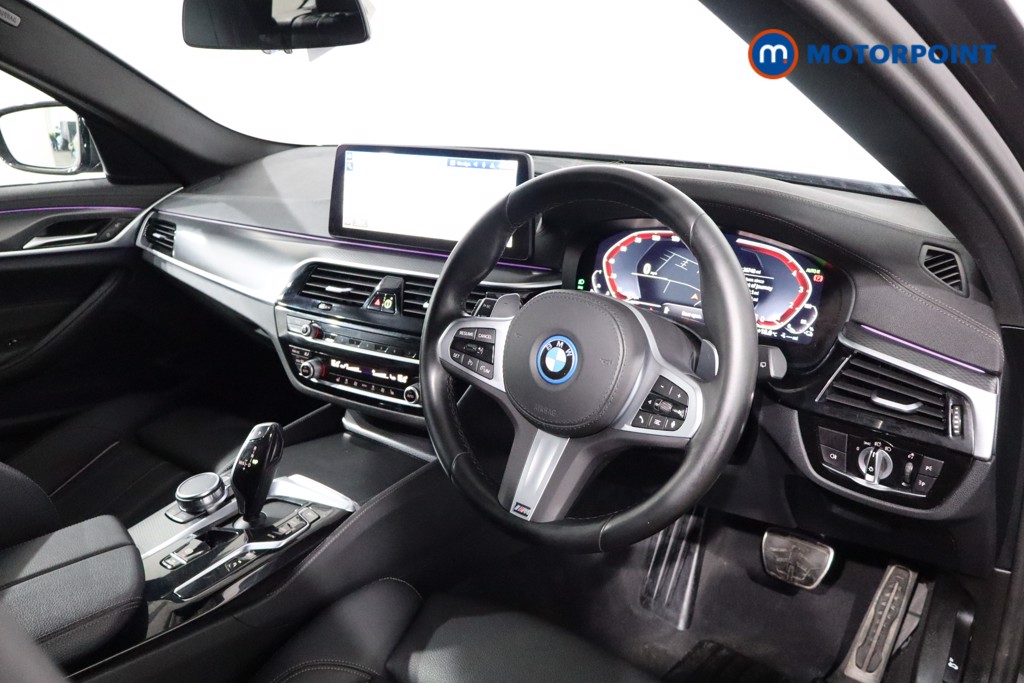 BMW 5 Series M Sport Automatic Petrol Plug-In Hybrid Estate - Stock Number (1546979) - 28th supplementary image