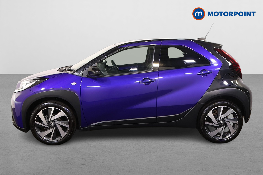 Toyota Aygo X Exclusive Manual Petrol Hatchback - Stock Number (1547168) - Passenger side