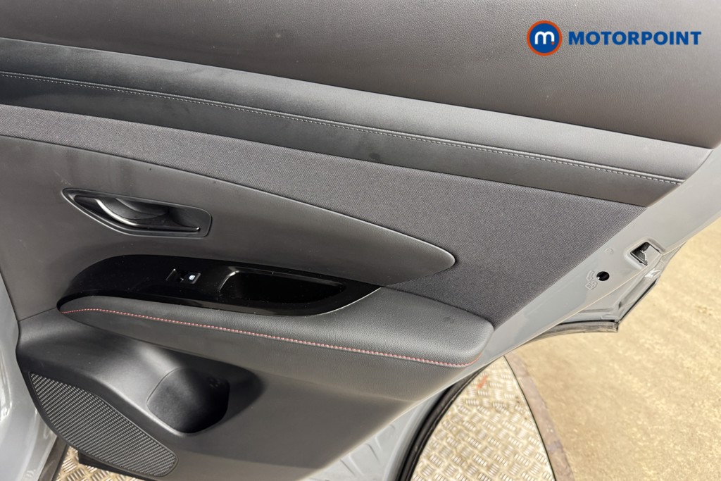 Hyundai Tucson N Line Manual Petrol SUV - Stock Number (1547413) - 17th supplementary image