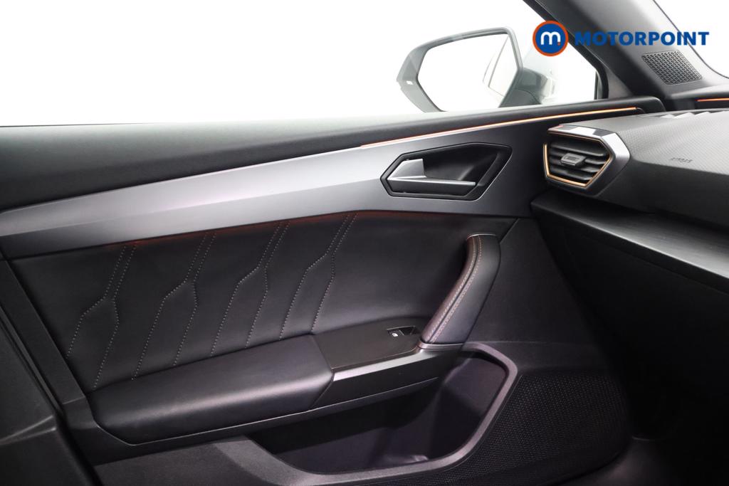 Cupra Leon VZ2 Automatic Petrol Plug-In Hybrid Hatchback - Stock Number (1547560) - 8th supplementary image