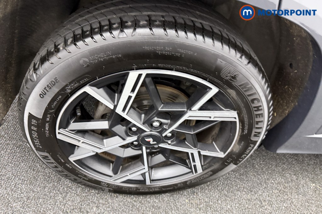 Hyundai Tucson N Line Manual Petrol SUV - Stock Number (1547585) - 32nd supplementary image