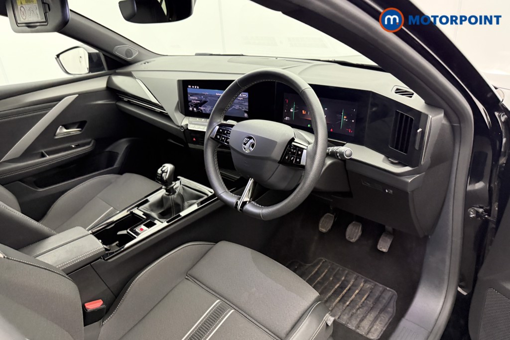 Vauxhall Astra GS Manual Petrol Hatchback - Stock Number (1547770) - 4th supplementary image