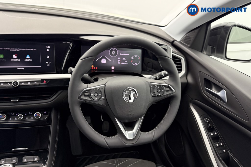 Vauxhall Grandland Ultimate Manual Petrol SUV - Stock Number (1547876) - 3rd supplementary image