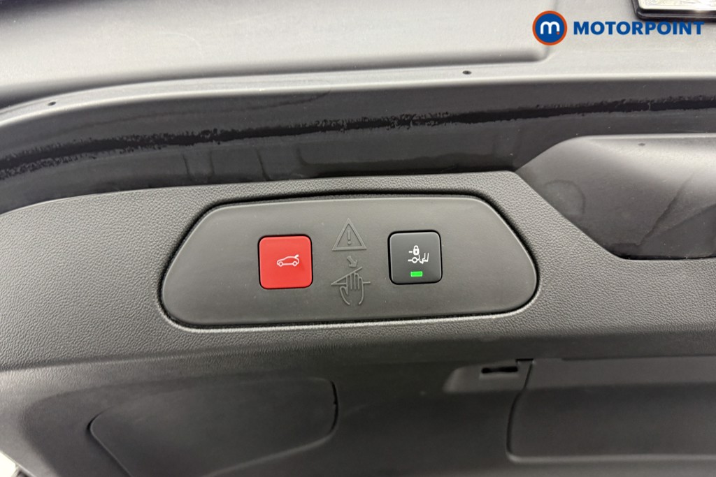 Vauxhall Grandland Ultimate Manual Petrol SUV - Stock Number (1547876) - 22nd supplementary image
