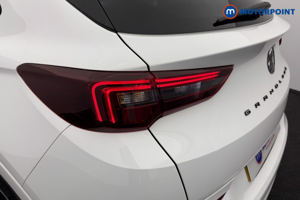 Vauxhall Grandland Ultimate Manual Petrol SUV - Stock Number (1547876) - 26th supplementary image