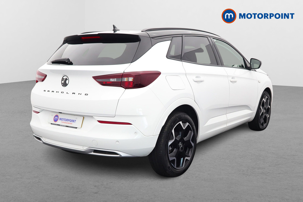 Vauxhall Grandland Ultimate Manual Petrol SUV - Stock Number (1547876) - Drivers side rear corner