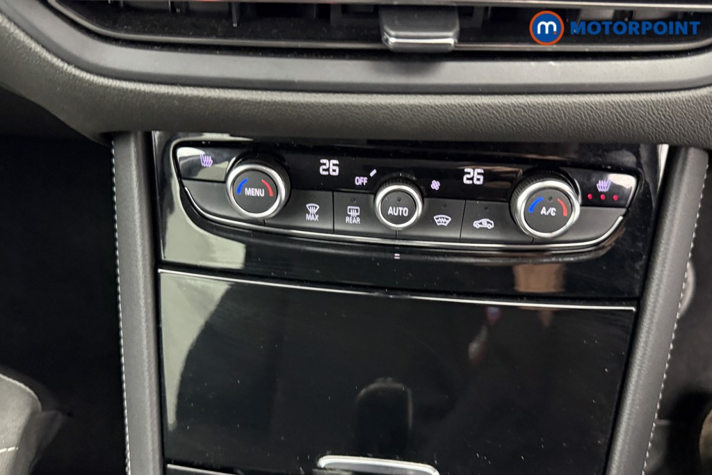 Vauxhall Grandland Ultimate Manual Petrol SUV - Stock Number (1547889) - 10th supplementary image