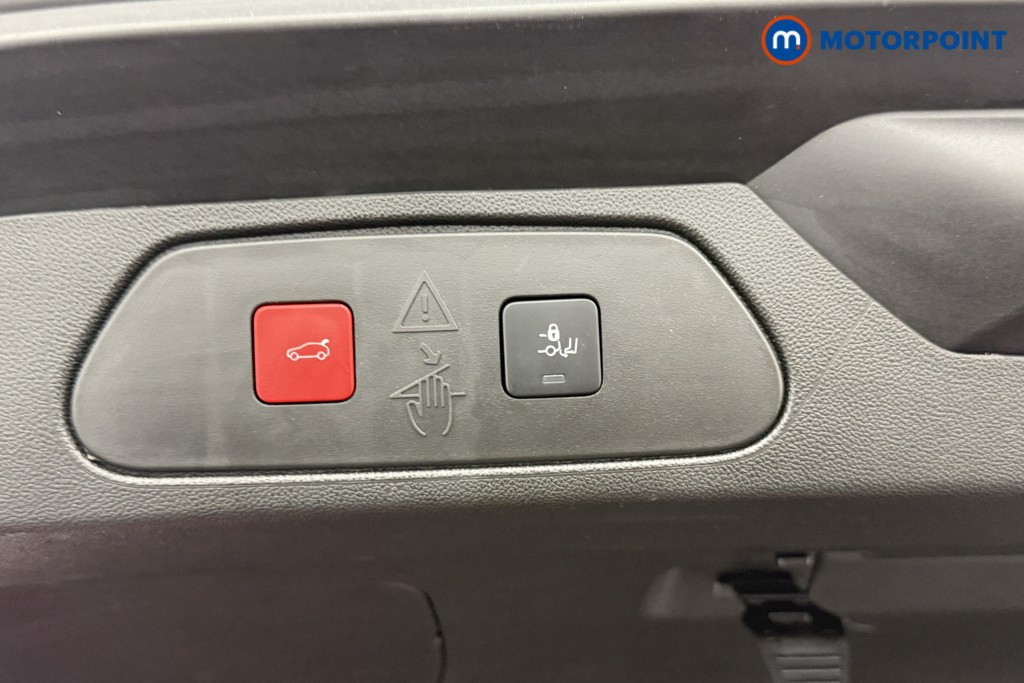 Vauxhall Grandland Ultimate Manual Petrol SUV - Stock Number (1547889) - 23rd supplementary image