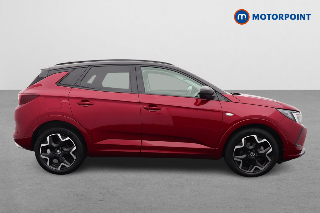 Vauxhall Grandland Ultimate Manual Petrol SUV - Stock Number (1547889) - Drivers side