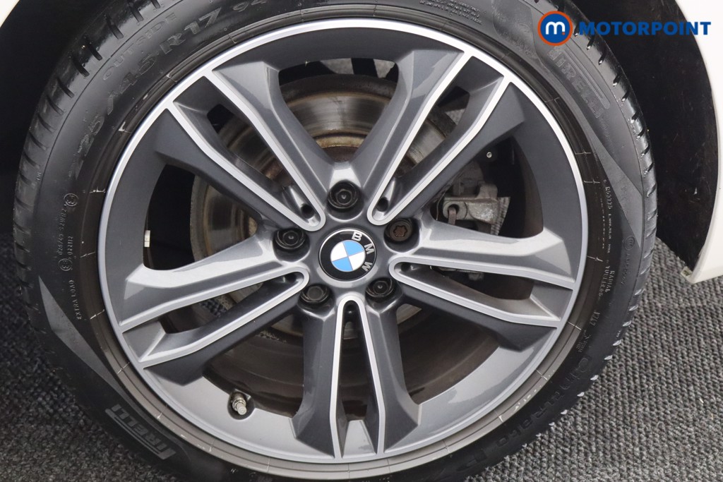 BMW 2 Series Sport Manual Diesel Saloon - Stock Number (1548087) - 5th supplementary image
