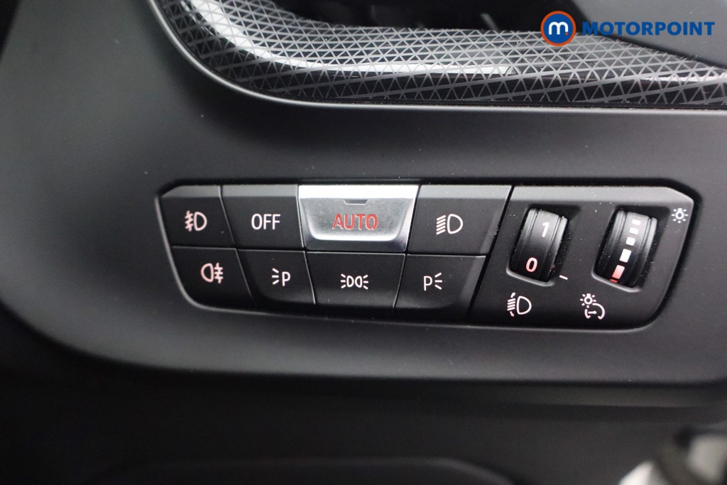 BMW 2 Series Sport Manual Diesel Saloon - Stock Number (1548087) - 11th supplementary image