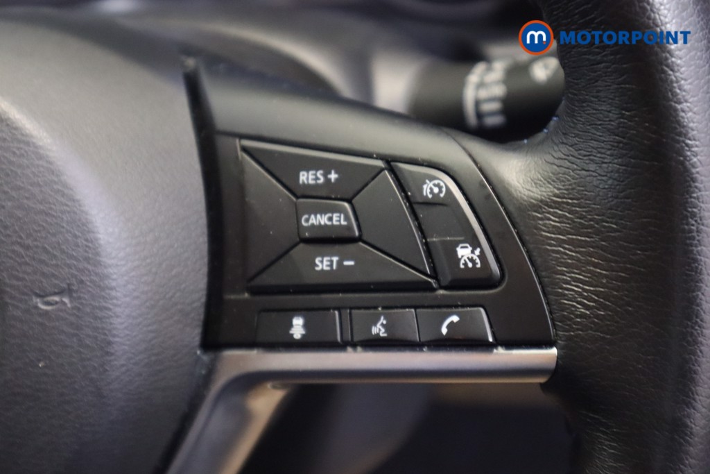 Nissan Leaf N-Connecta Automatic Electric Hatchback - Stock Number (1548102) - 9th supplementary image