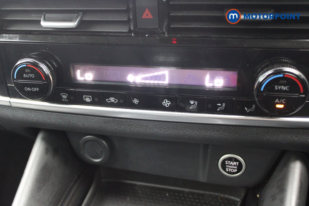 Nissan Qashqai N-Connecta Manual Petrol SUV - Stock Number (1548571) - 13th supplementary image