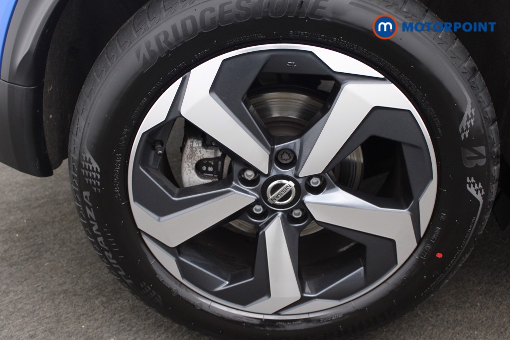 Nissan Qashqai N-Connecta Manual Petrol SUV - Stock Number (1548571) - 19th supplementary image