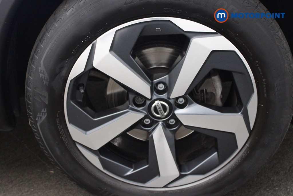 Nissan Qashqai N-Connecta Manual Petrol SUV - Stock Number (1548571) - 21st supplementary image