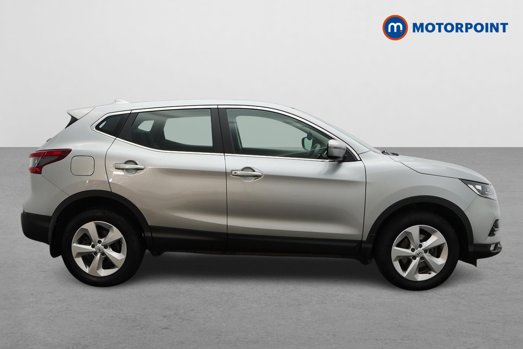 Nissan Qashqai Acenta Premium Manual Petrol SUV - Stock Number (1548755) - Drivers side