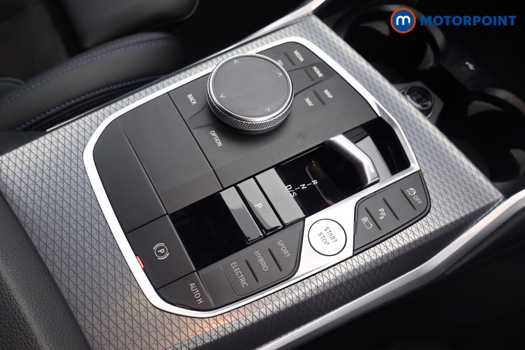 BMW 3 Series M Sport Automatic Petrol Plug-In Hybrid Estate - Stock Number (1548979) - 7th supplementary image