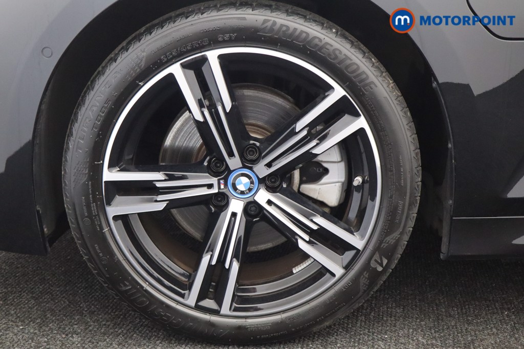 BMW 3 Series M Sport Automatic Petrol Plug-In Hybrid Estate - Stock Number (1548979) - 10th supplementary image