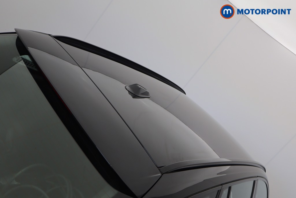 BMW 3 Series M Sport Automatic Petrol Plug-In Hybrid Estate - Stock Number (1548979) - 15th supplementary image