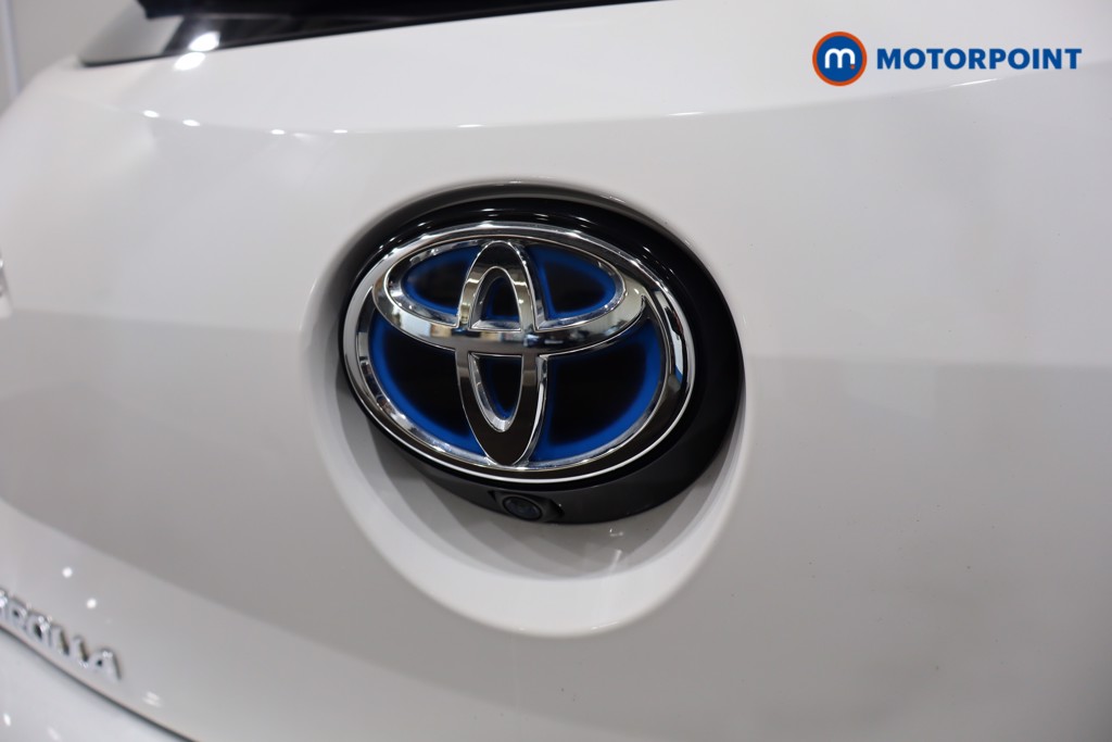 Toyota Corolla Design Automatic Petrol-Electric Hybrid Hatchback - Stock Number (1549036) - 26th supplementary image