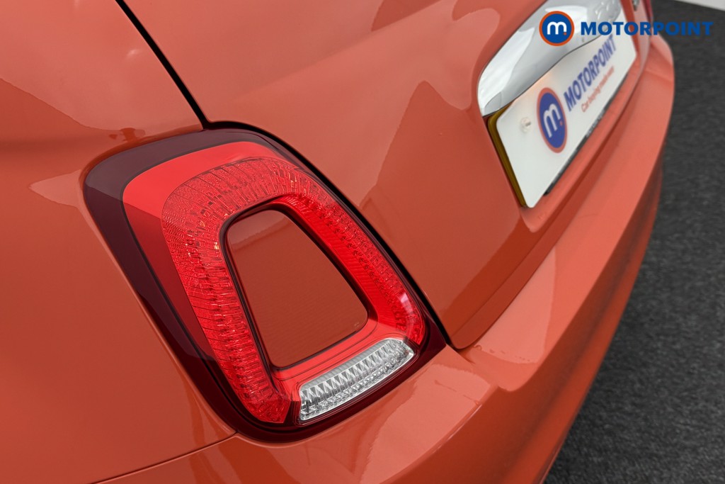 Fiat 500 Dolcevita Manual Petrol-Electric Hybrid Hatchback - Stock Number (1549855) - 20th supplementary image