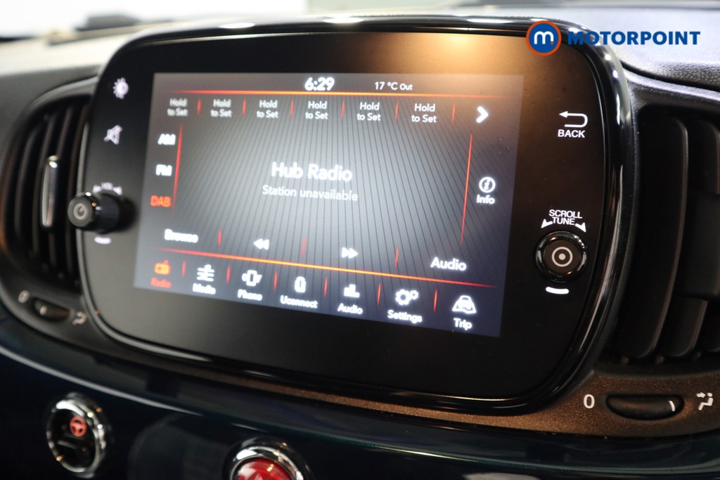 Fiat 500 Lounge Manual Petrol-Electric Hybrid Hatchback - Stock Number (1532360) - 6th supplementary image