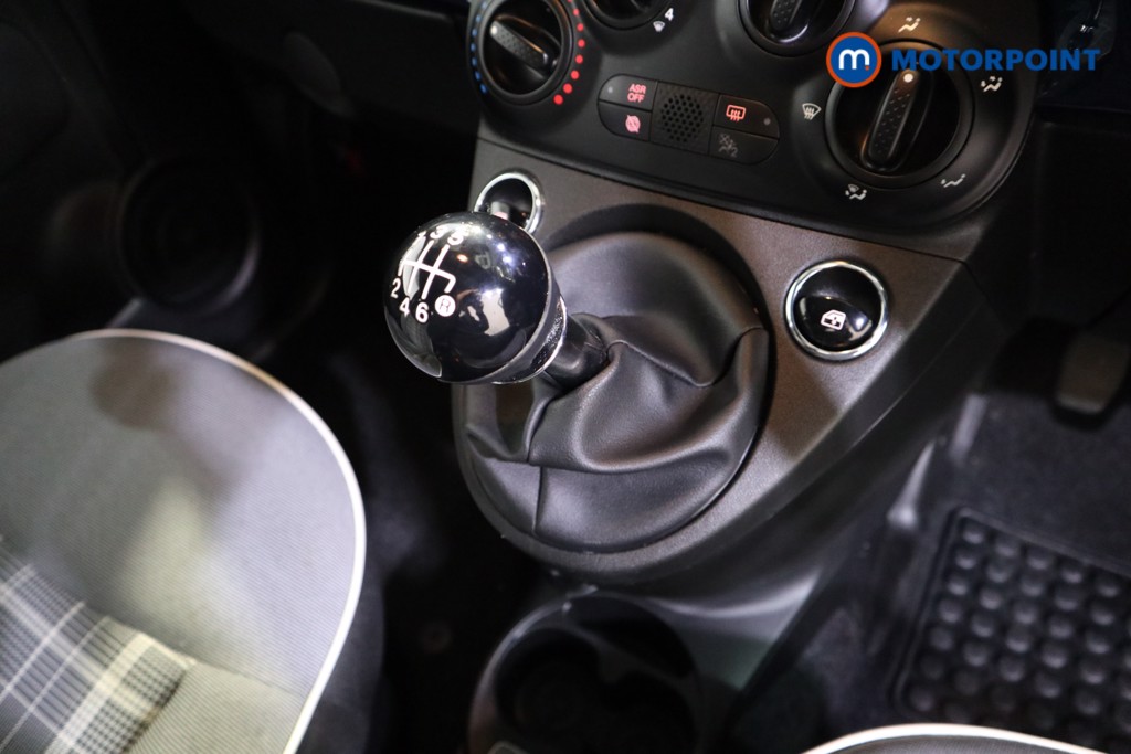 Fiat 500 Lounge Manual Petrol-Electric Hybrid Hatchback - Stock Number (1532360) - 8th supplementary image