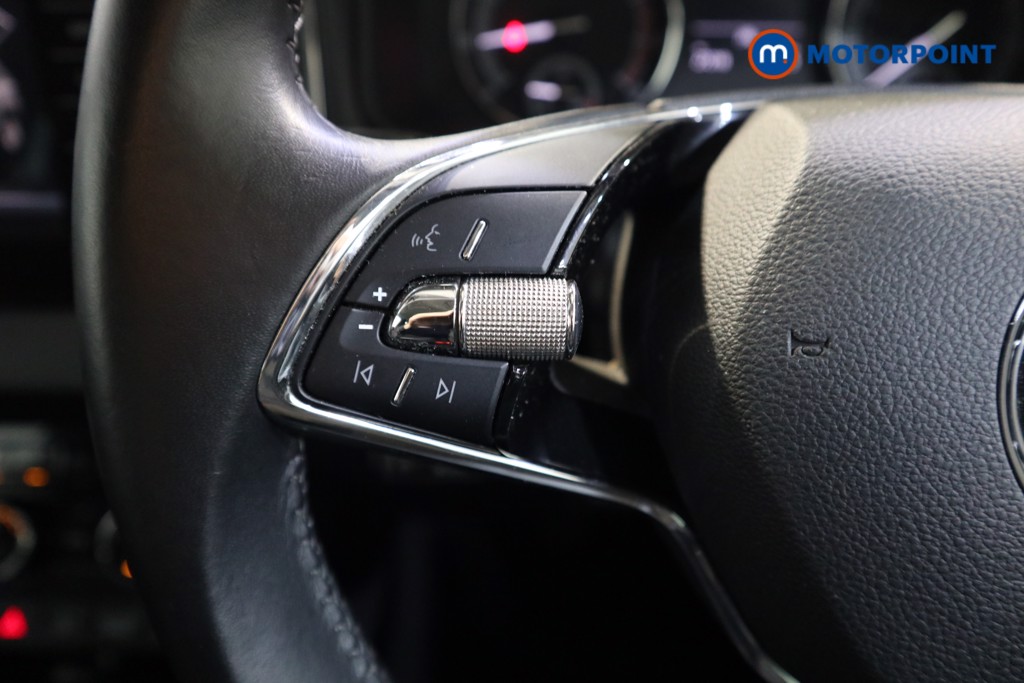 Skoda Karoq Se Technology Manual Petrol SUV - Stock Number (1533936) - 3rd supplementary image