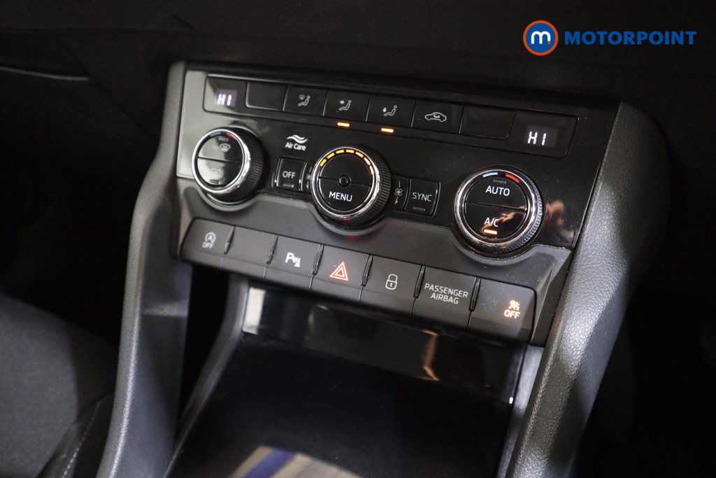 Skoda Karoq Se Technology Manual Petrol SUV - Stock Number (1533936) - 7th supplementary image